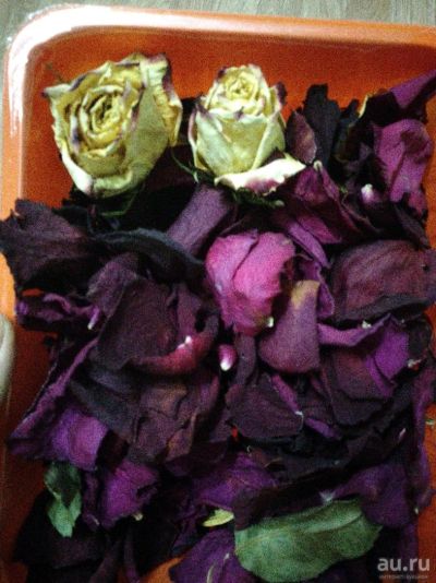 Лот: 13434985. Фото: 1. Лепестки и бутоны роз сухие. Свежие цветы
