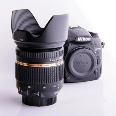 Лот: 10916510. Фото: 1. Nikon d7000 с объективом Tamron... Цифровые зеркальные