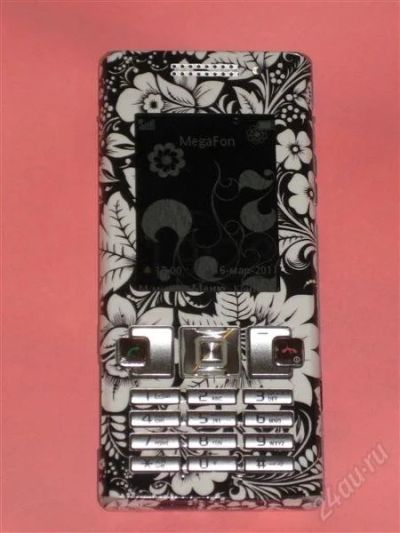 Лот: 836760. Фото: 1. Sony Ericsson T700. Кнопочные мобильные телефоны