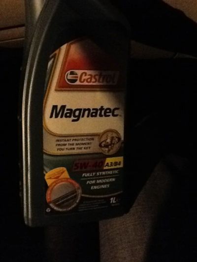 Лот: 3405284. Фото: 1. Продам масло моторное Castrol... Масла, жидкости