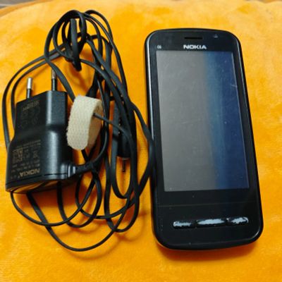 Лот: 25882717. Фото: 1. Nokia C6-00. Кнопочные мобильные телефоны