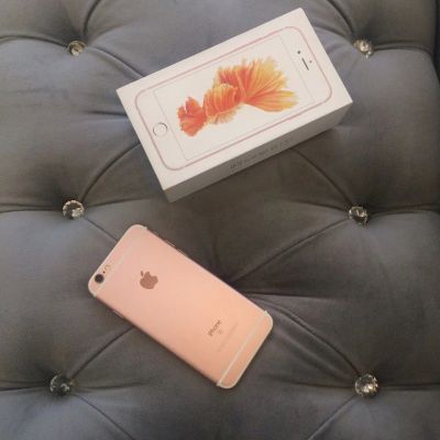 Лот: 10443054. Фото: 1. iphone 6s. Смартфоны