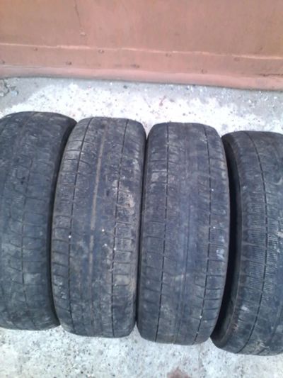 Лот: 7394312. Фото: 1. bridgestone r14. Шины