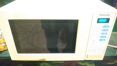 Лот: 11246570. Фото: 1. Panasonic nn-5556bzpg микроволновка... Микроволновки, мини-печи