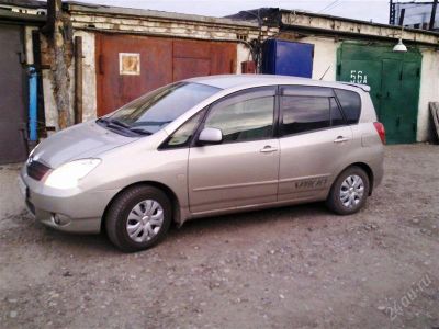 Лот: 1252209. Фото: 1. Toyota Corolla Spacio. Автомобили