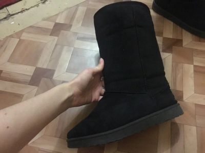Лот: 10639839. Фото: 1. Продам Угги. Угги, унты, валенки