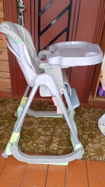 Лот: 25899455. Фото: 1. стульчик для кормления.трансформер... Стульчики для кормления