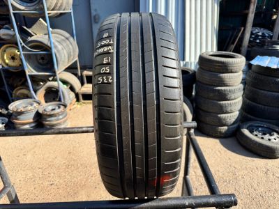 Лот: 25514763. Фото: 1. (1шт) 235-50-19 Bridgestone Turanza... Шины