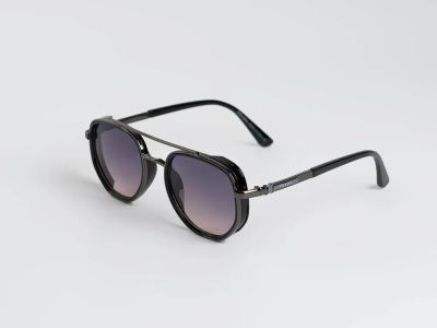 Лот: 25273425. Фото: 1. Очки Prada. Очки солнцезащитные