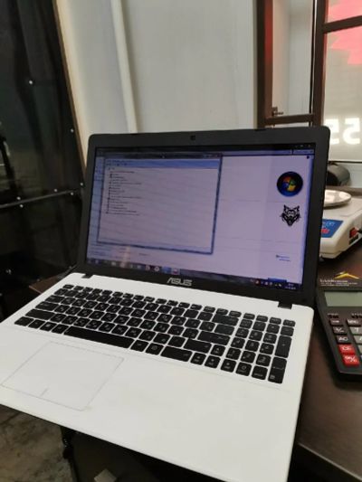 Лот: 15878607. Фото: 1. Ноутбук Asus x552e. Ноутбуки