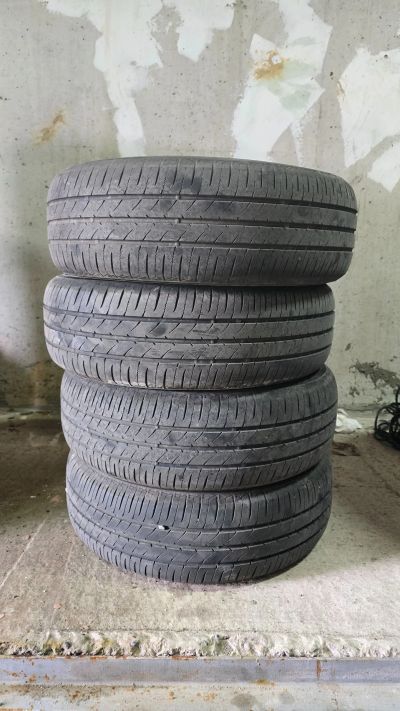 Лот: 25625813. Фото: 1. Шины летние, R14, 175/65 Toyo. Шины