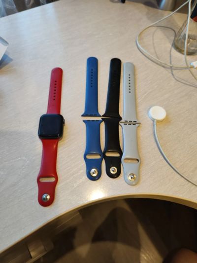 Лот: 19834622. Фото: 1. Apple Watch 4 44. Смарт-часы, фитнес-браслеты, аксессуары