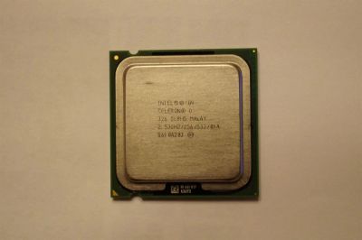 Лот: 3470711. Фото: 1. Intel® Celeron® D 326 2,53Gz. Процессоры