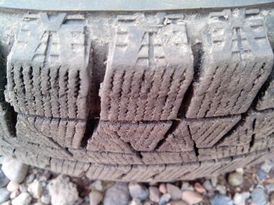 Лот: 3208667. Фото: 1. Bridgestone RevoGZ 185/70 R14... Шины на дисках