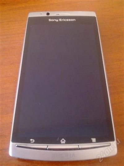Лот: 1542107. Фото: 1. Sony Ericsson Xperia Arc LT15i. Смартфоны