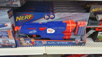 Лот: 10795884. Фото: 1. Бластер Nerf Elite Dual-Strike. Военная тема