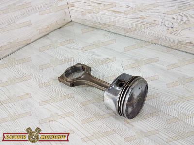 Лот: 23592531. Фото: 1. Поршень с шатуном Audi A6 AHA. Двигатель и элементы двигателя