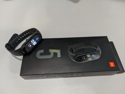 Лот: 16941537. Фото: 1. Xiaomi mi band 5. Смарт-часы, фитнес-браслеты, аксессуары