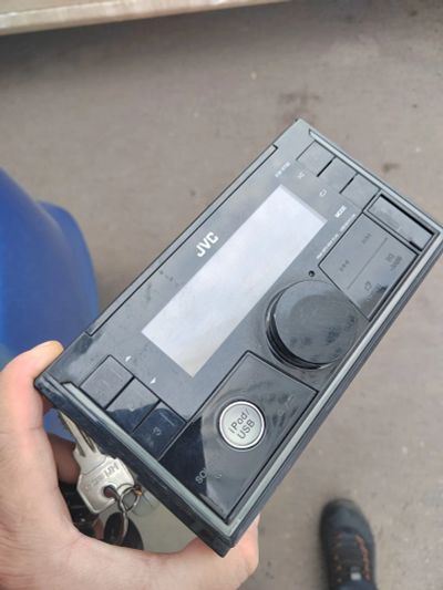 Лот: 20976593. Фото: 1. Магнитола на запчасти. Автомагнитолы