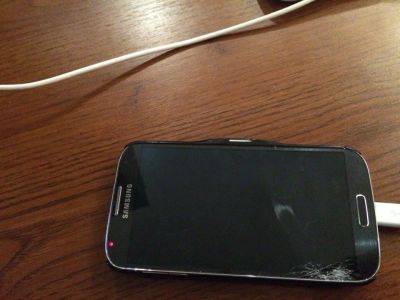Лот: 5017083. Фото: 1. Samsung Galaxy S4. Смартфоны