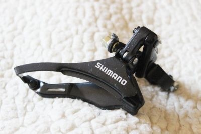 Лот: 9832327. Фото: 1. Переключатель передний Shimano... Запчасти