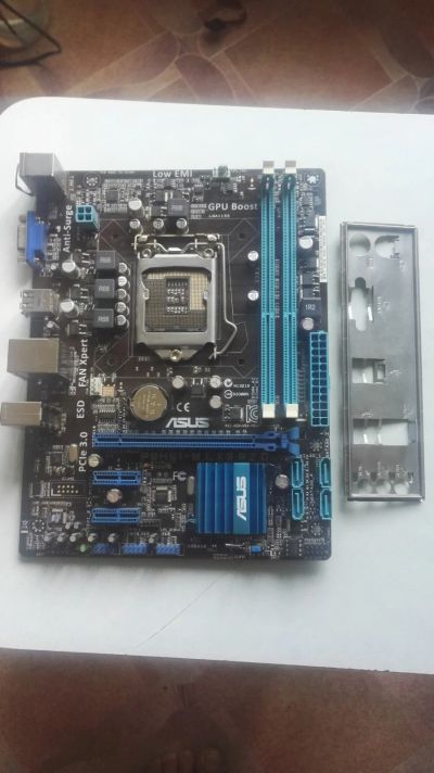 Лот: 16363820. Фото: 1. Asus P8H61-MLX3. Материнские платы