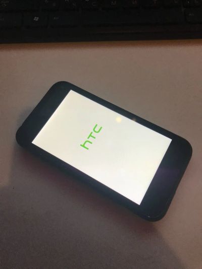 Лот: 10903511. Фото: 1. Смартфон HTC Incredible S. Смартфоны