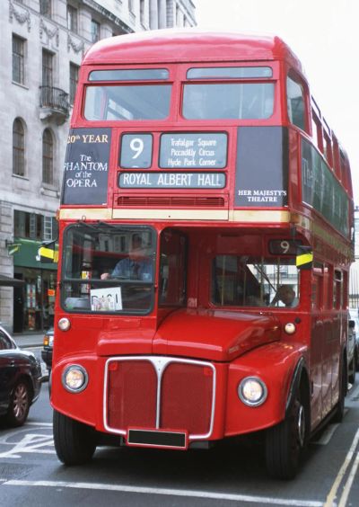 Лот: 4062697. Фото: 1. Постер (плакат) London # 2 (50... Холсты чистые