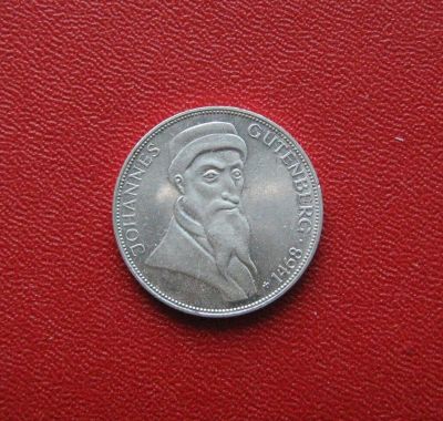 Лот: 10554203. Фото: 1. 5 марок 1975 года. ФРГ. 500 лет... Европа