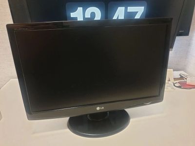 Лот: 16970864. Фото: 1. Монитор LG Flatron W2343s. ЖК-мониторы