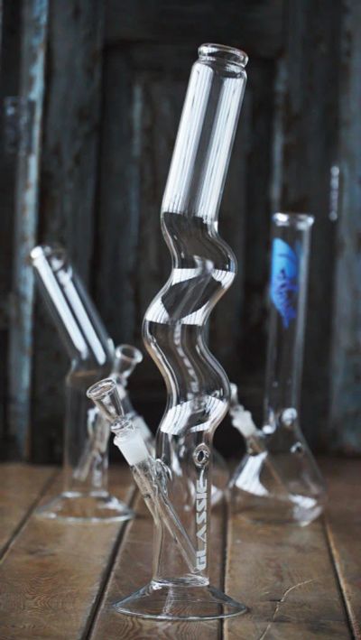 Лот: 10799490. Фото: 1. Бонг Glassic зиг-заг. Аксессуары и запчасти для кальянов