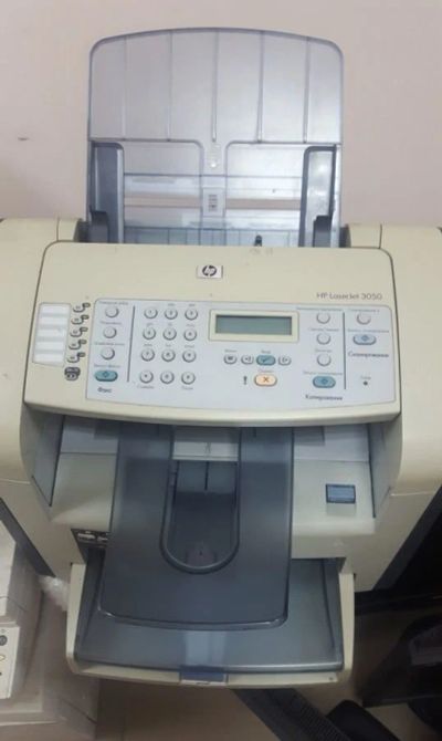 Лот: 15749755. Фото: 1. МФУ А4 HP LJ 3050. Картридж HP... МФУ и копировальные аппараты