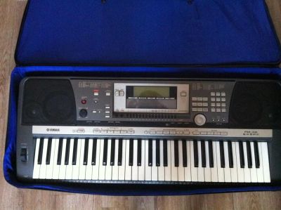 Лот: 3309743. Фото: 1. Синтезатор Yamaha PSR-640 производство... Клавишные