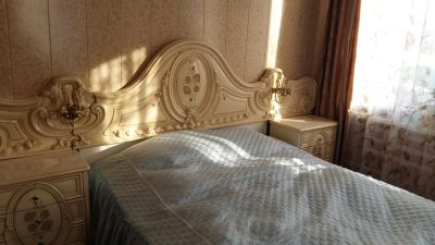 Лот: 7001625. Фото: 1. Гарнитур 2-х спальный итальянский. Спальные гарнитуры