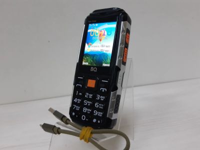 Лот: 16694991. Фото: 1. Телефон BQ 2430 Tank Power. В... Кнопочные мобильные телефоны