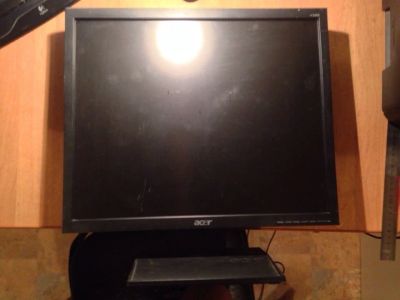 Лот: 4966160. Фото: 1. Продам монитор Acer 193b читать... ЖК-мониторы