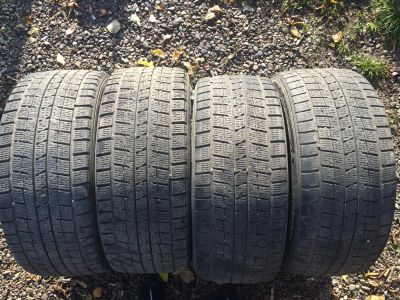 Лот: 6307971. Фото: 1. Dunlop 215/45 r17. Шины