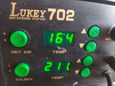 Лот: 17401259. Фото: 1. Паяльная станция Lukey 702. Радиолюбительский инструмент