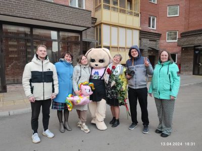 Лот: 23971999. Фото: 1. Поздравить оригинальным способом... Прокат карнавальных костюмов и праздничной одежды