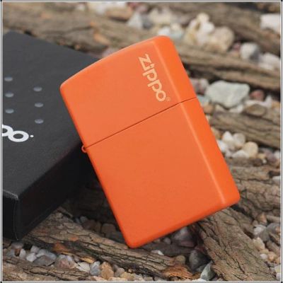 Лот: 4709914. Фото: 1. Зажигалка Zippo Orange Matte Lighter... Сувенирные мелочи