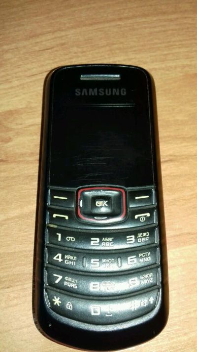 Лот: 11205221. Фото: 1. Телефон Samsung E1080 (3616-2). Кнопочные мобильные телефоны