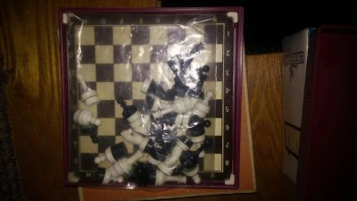 Лот: 9672250. Фото: 1. шахматы в дорогу. СССР. Шахматы, шашки, нарды