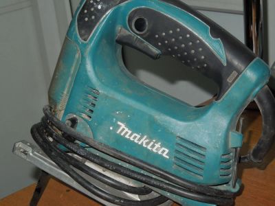 Лот: 8843276. Фото: 1. Продам Электролобзик Makita 4329. Электроинструмент