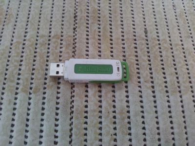 Лот: 9942752. Фото: 1. 2 Gb музыки. USB-флеш карты