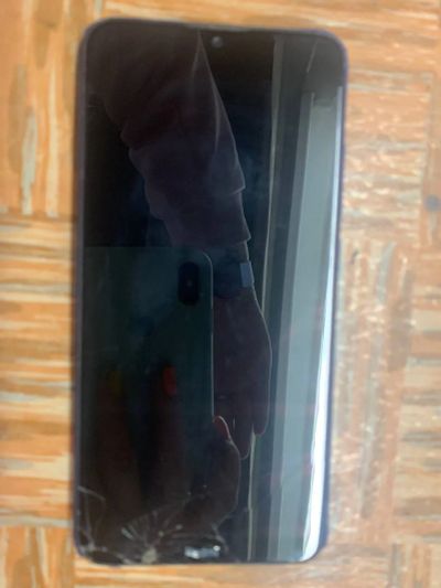 Лот: 20770615. Фото: 1. Смартфон Xiaomi Redmi 8. Смартфоны