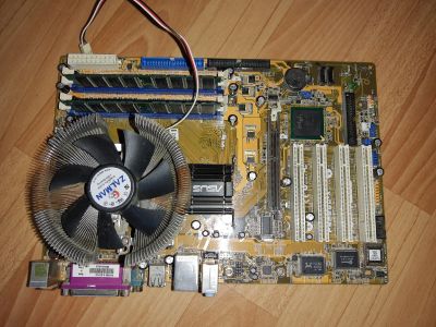 Лот: 15416094. Фото: 1. Материнская плата ASUS P4P800-X... Материнские платы