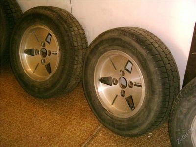 Лот: 56995. Фото: 1. Раритетное литье срочно. Шины