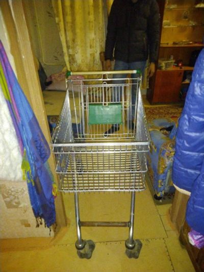Лот: 15660333. Фото: 1. тележка. Торговое