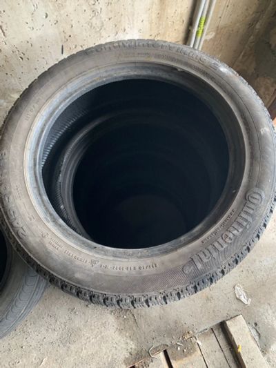 Лот: 14908815. Фото: 1. Шины Continental 245/50 R18. Шины