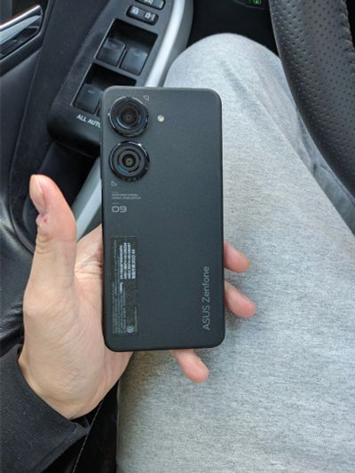 Лот: 20088686. Фото: 1. Asus Zenfone 9. Смартфоны